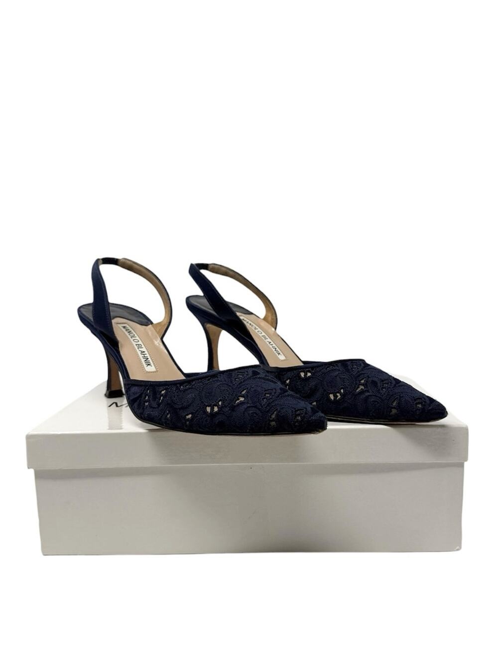Manolo Blahnik Carolyne 70 Navy Blue Floral Lace Slingback Pumps Size 37.5